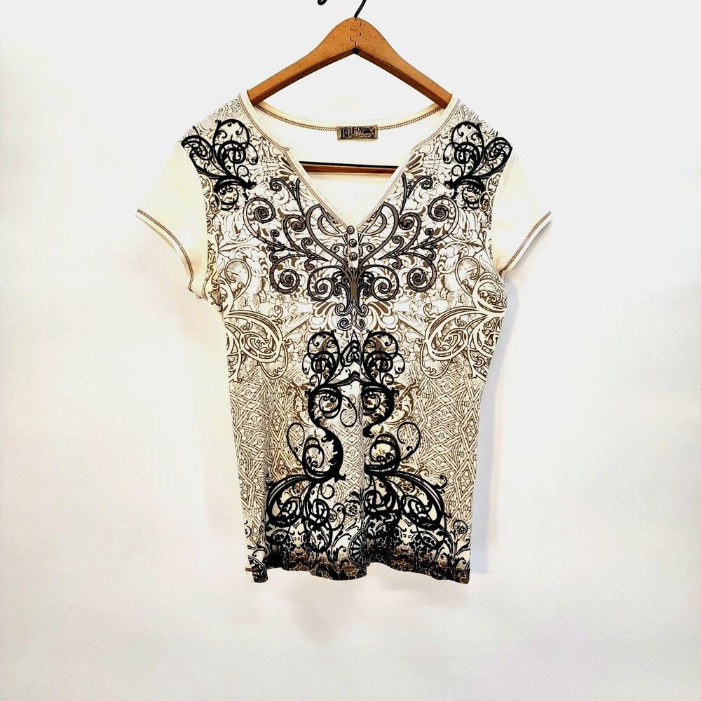Blue Canyon Clothing sz Medium Baroque Scroll Print V-Neck Tee Shirt Top Henley